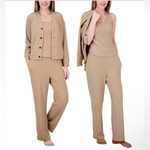 Live2lounge 3-Piece Textured Lounge Set
Cable Knit Cardigan, Tank & Pant